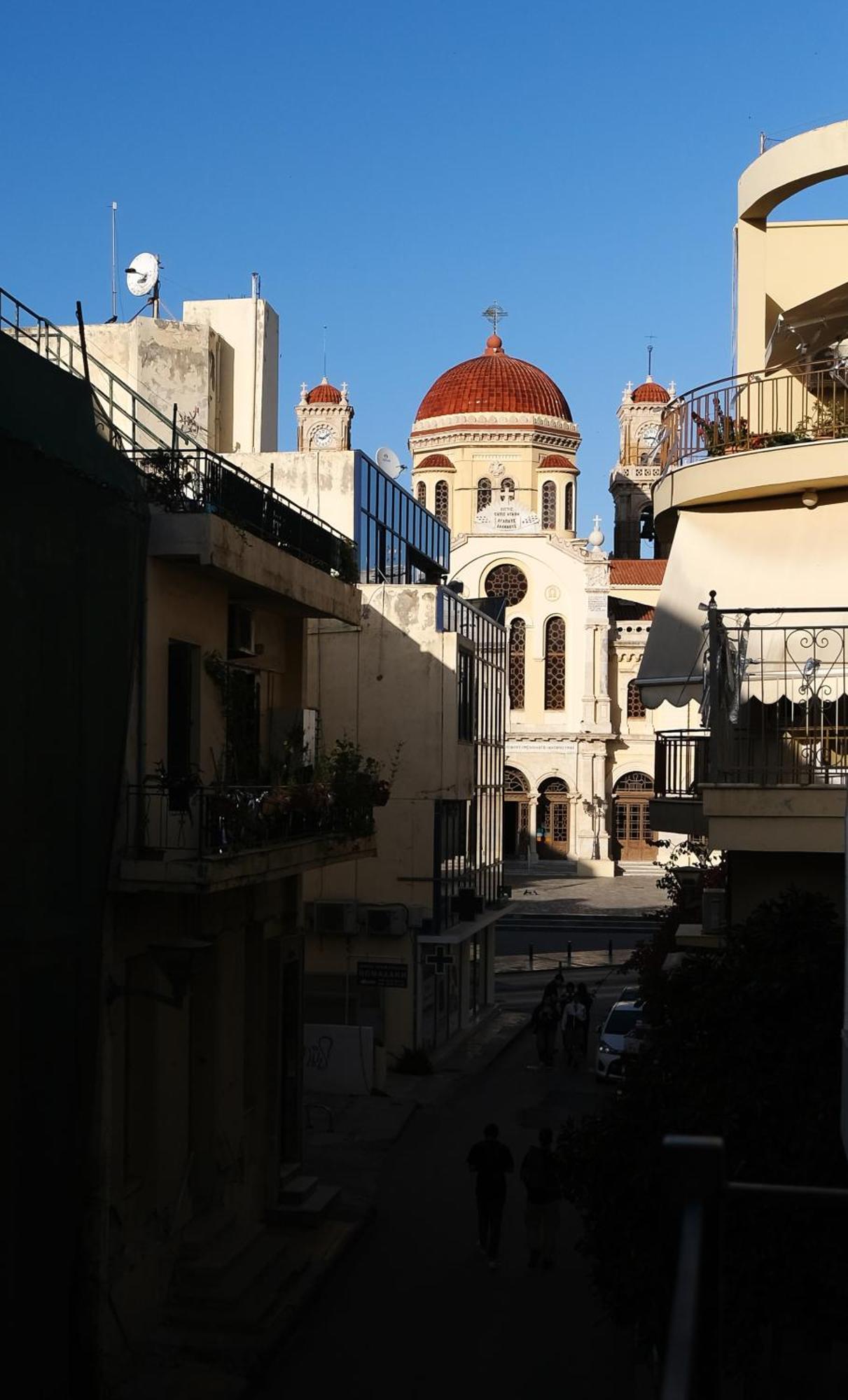 Duomo City Center Suites Ираклион Экстерьер фото